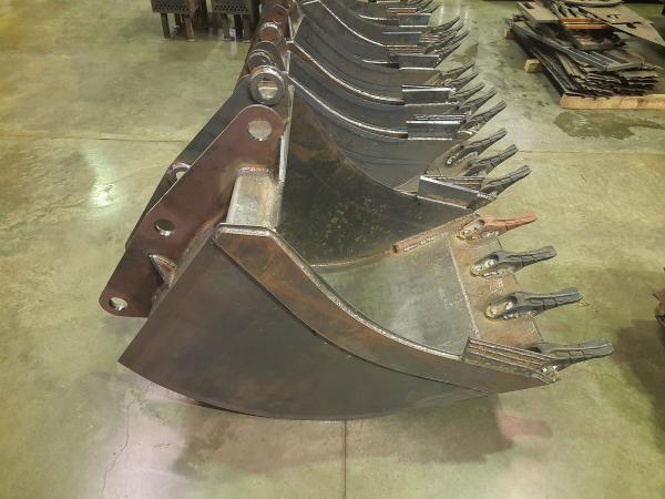 Ковш на ЭО-2621 МТЗ 82